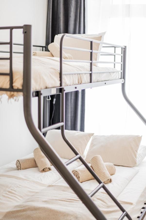 Chic Central City Rooms By Home2 Viena Exterior foto